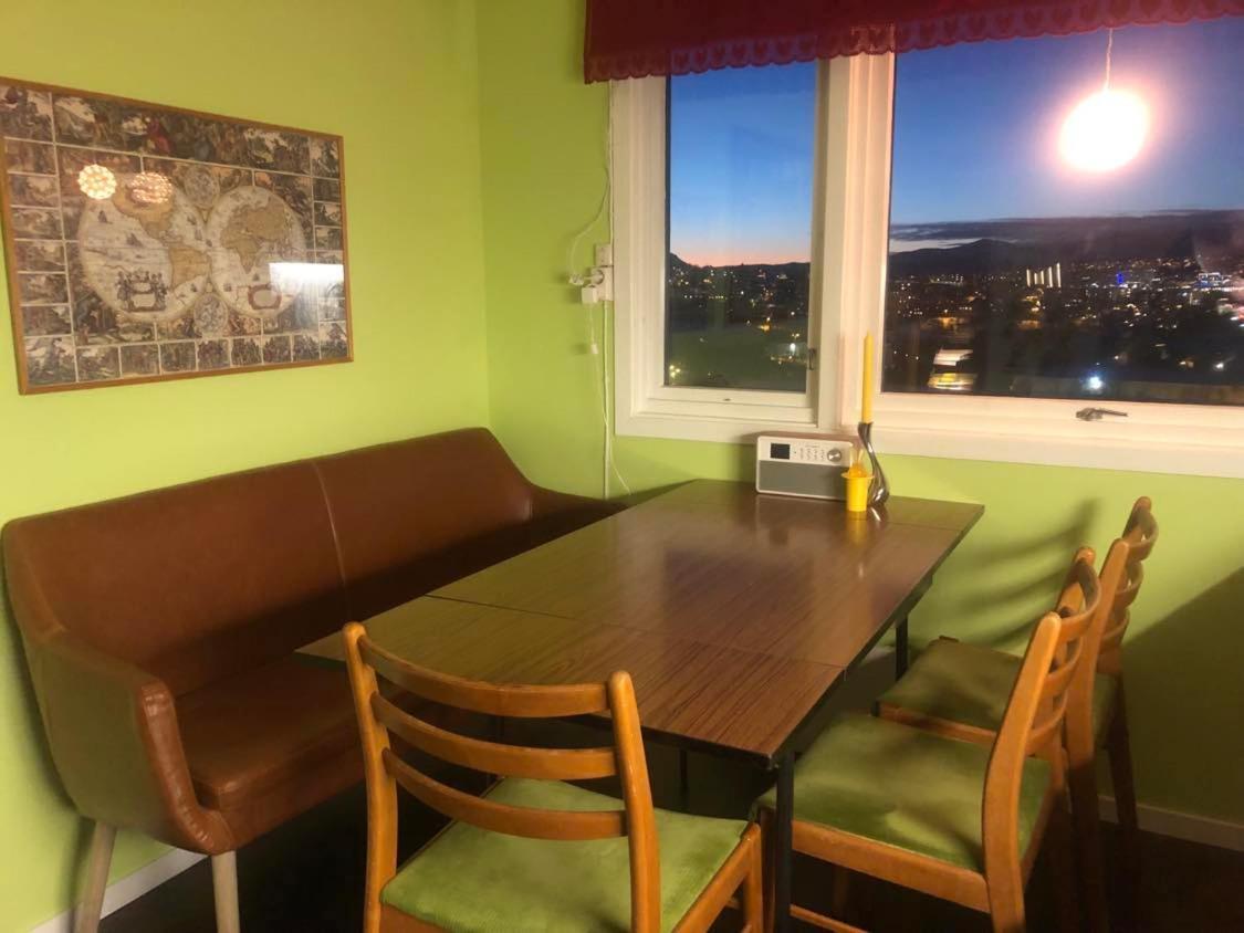 Villa Large House With Spectacular View Tromsø Exterior foto
